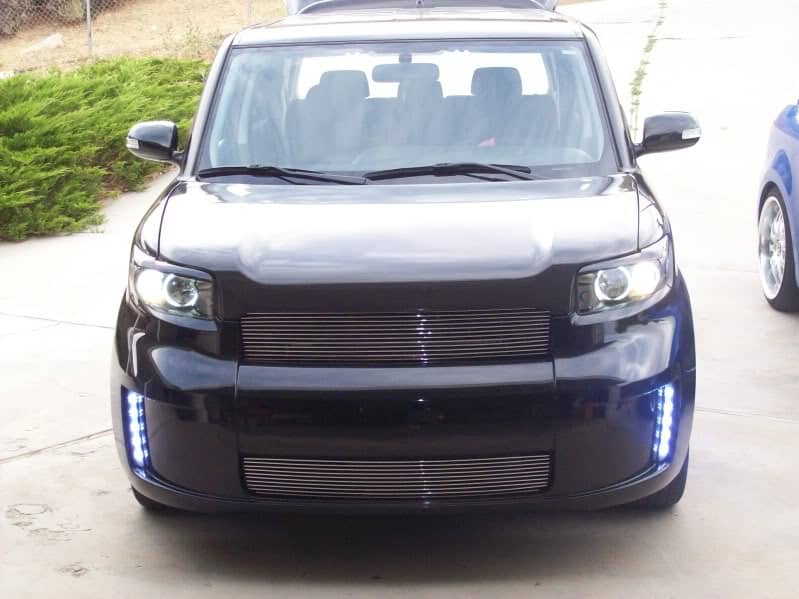 Scion xB Front Bumper Vertical LED Running Lights